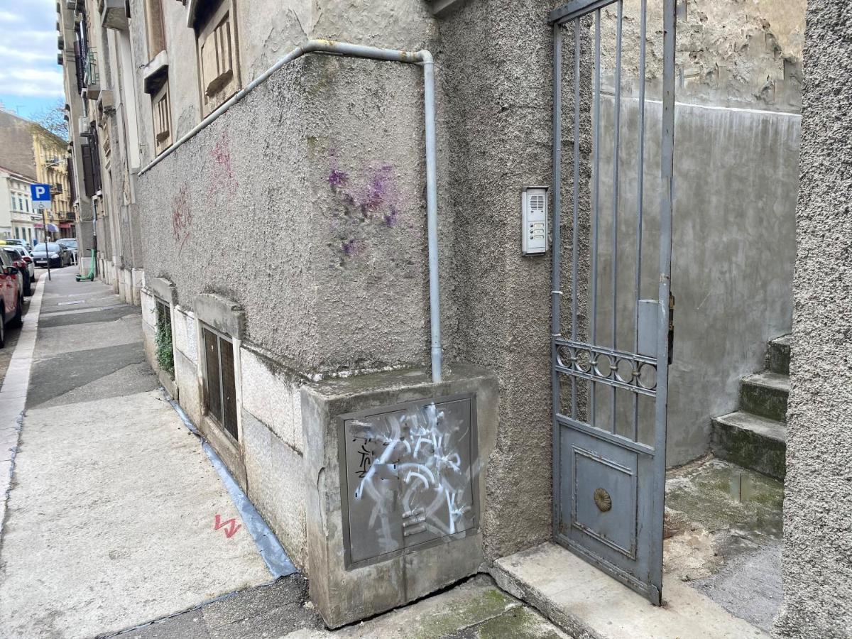Apartman Tia Ριέκα Εξωτερικό φωτογραφία